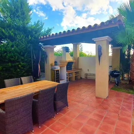 Andalusian Villa & Pool *